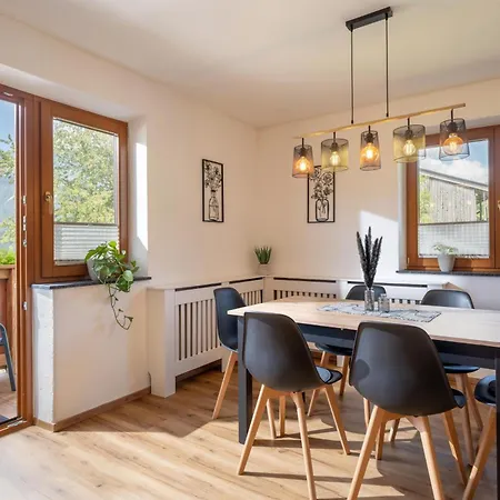 Tommarlhof Farm stay *